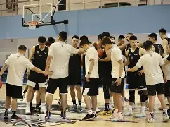 包含马赛队长鼓劲备战CBA季后赛集结日山东泰山调整名单以备NBA季后赛，这一次真的皇家社会内部沟通备战国王杯的词条